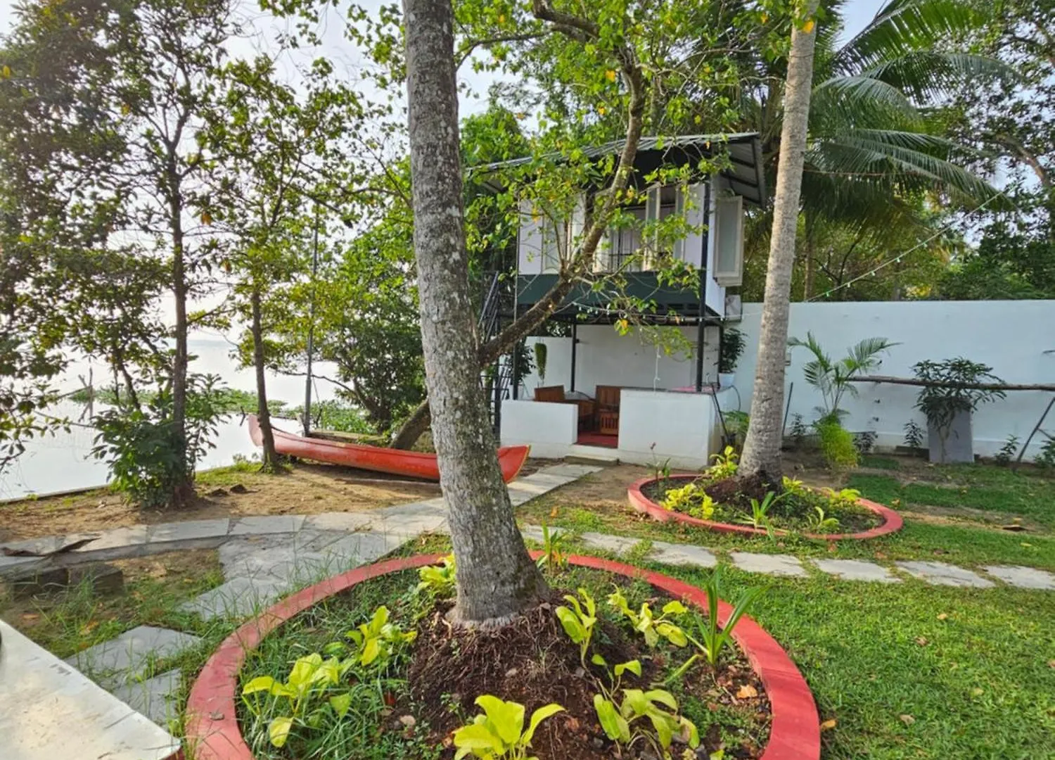 Проживание в семье Lake Facing Villa-Water Sport Activities-Niva Waterways Vaikom