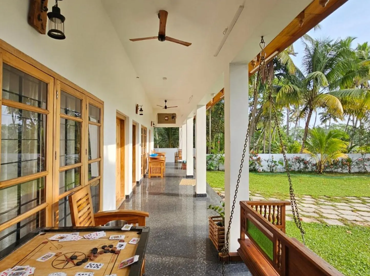 Проживание в семье Lake Facing Villa-Water Sport Activities-Niva Waterways Vaikom